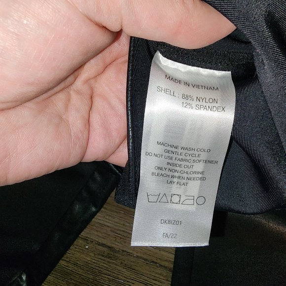 Quince High Waisted Faux Leather Legging Black Large - Picture 5 of 6